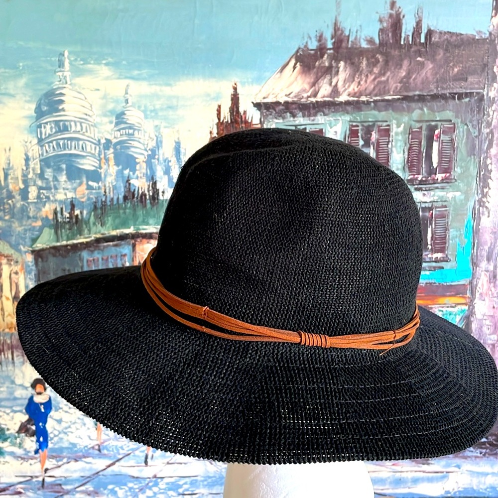New Lightweight Woven Summer Hat by Urban Outfitters OS